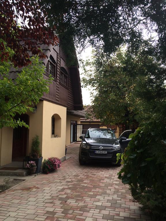 La Mos Pavel Otel Noslac Dış mekan fotoğraf